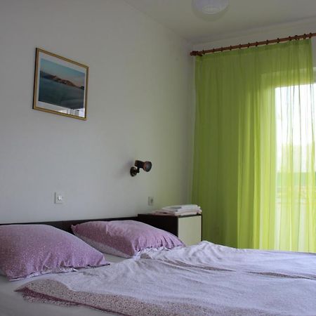 Mediterranean Oasis Apartments Baška Eksteriør bilde