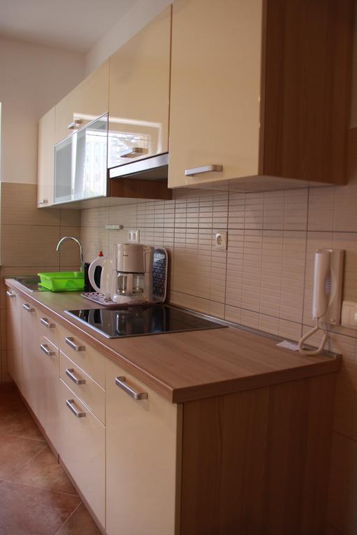 Mediterranean Oasis Apartments Baška Rom bilde