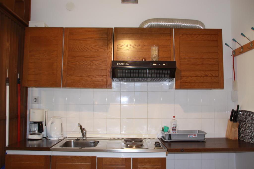 Mediterranean Oasis Apartments Baška Eksteriør bilde